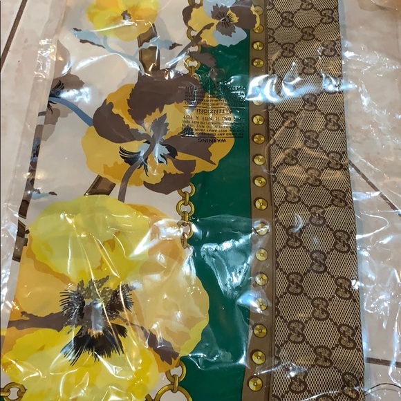 Gucci scarf - Picture 4 of 8